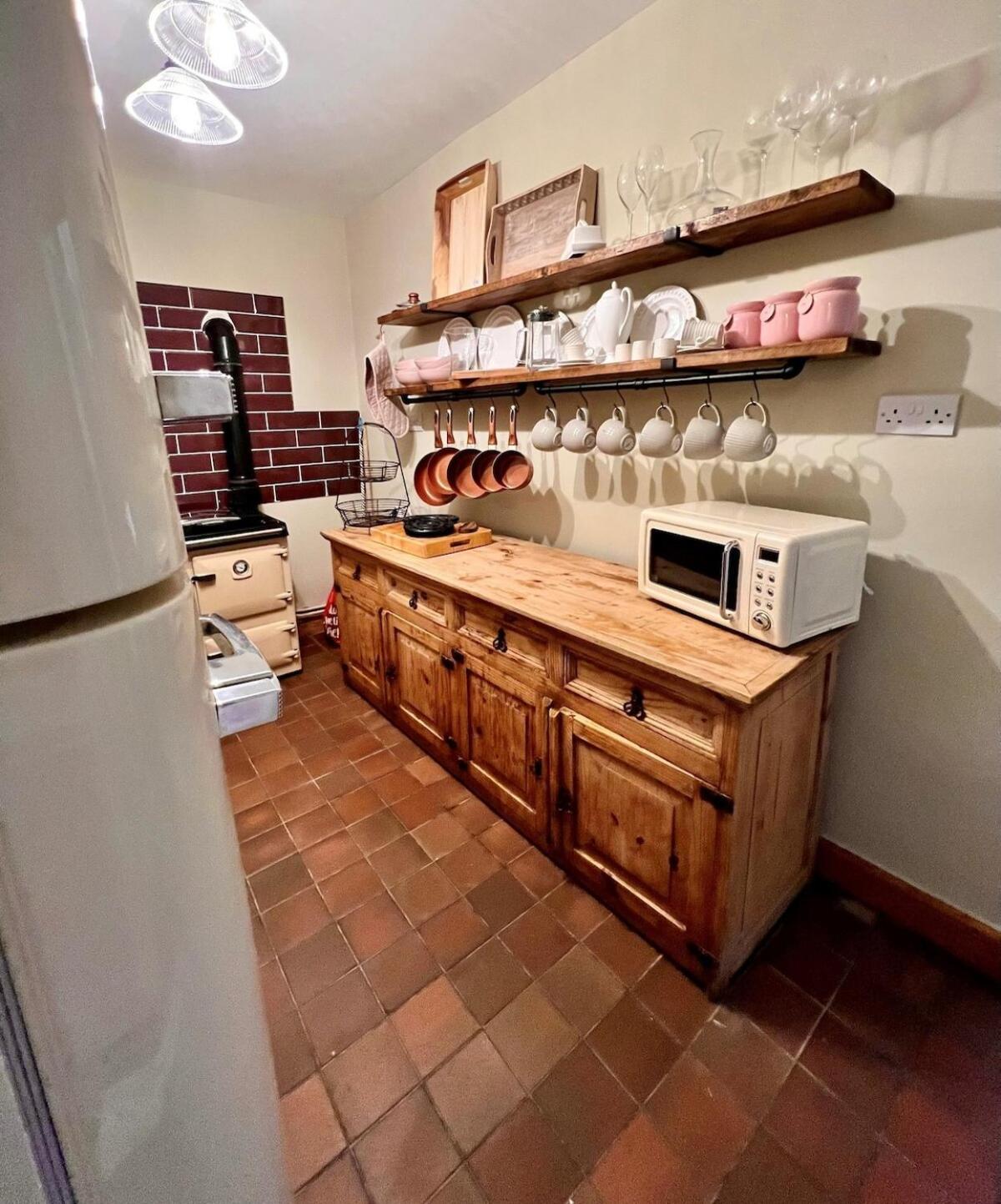 6 - Central Location - Entire House - Free Parking Мертир-Тидвилл Экстерьер фото